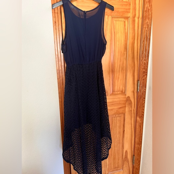 Liberty Love Navy Blue High-Low Sheer Dress Size Medium - Picture 6 of 9